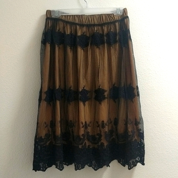 Lapis Cute Lacey Skirt Size M. Great Condition - Picture 3 of 9